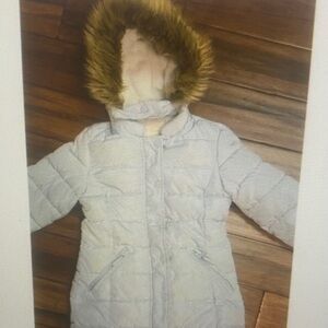 Cozy White Puffer Coat with Faux Fur Hood